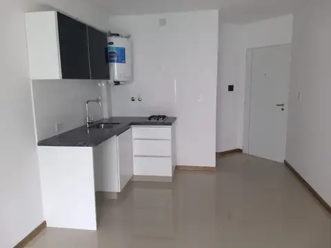 HERMOSO MONOAMBIENTE CENTRICO