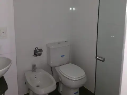 HERMOSO MONOAMBIENTE CENTRICO