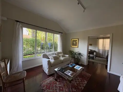 Casa  en Venta en Acassuso, San Isidro, G.B.A. Zona Norte
