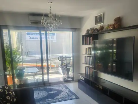 Crámer 1700, Piso 4