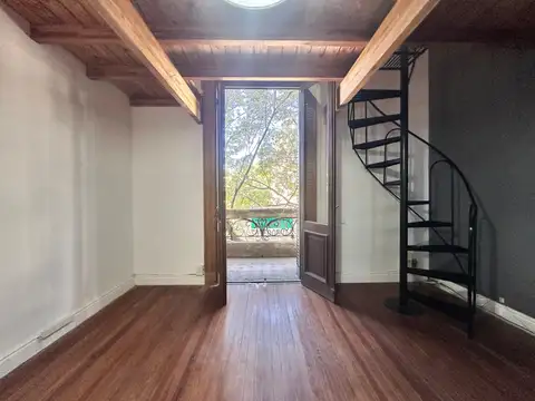 Depto Tipo Casa 11 ambientes con 3 baños