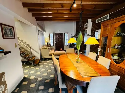 Casa en Venta en Martin Coronado, USD 185.000