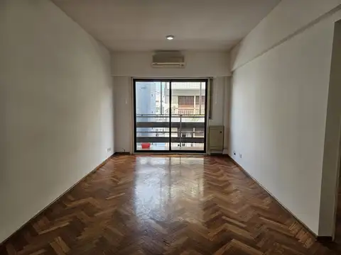 Camacua 100, Piso 7