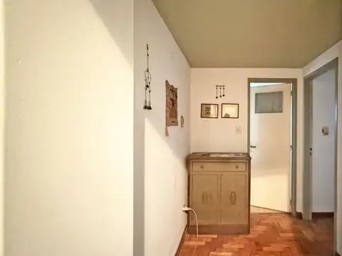 Doctor Rómulo Naón 2700, Piso 8
