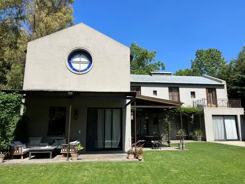 Casa en Venta en Pilar Centro, USD 520.000