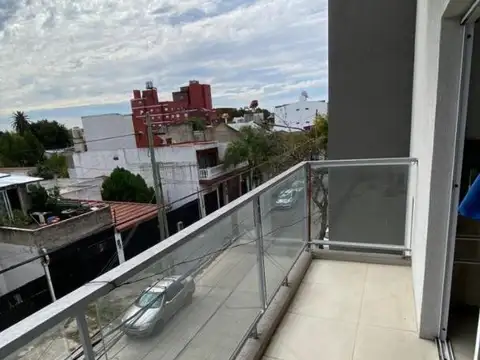 Departamento en Alquiler en Martin Coronado, $ 575.000