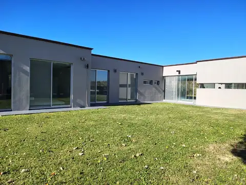 Casa en Alquiler de 1 dormitorio