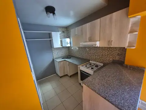 Depto Tipo Casa en Venta en Piñeyro, USD 75.000