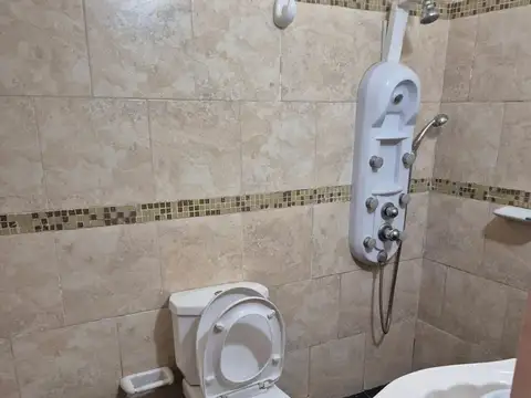 Depto Tipo Casa 3 ambientes con 2 baños
