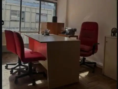 Oficina en Alquiler en Centro, $ 400.000