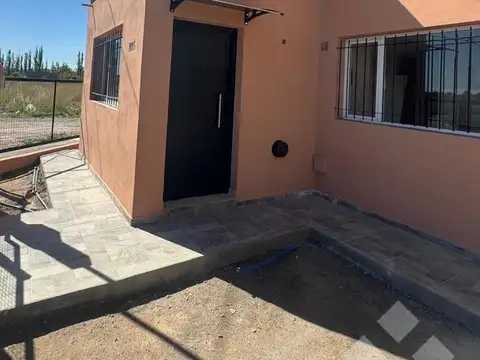 Depto Tipo Casa 2 ambientes con 1 baño