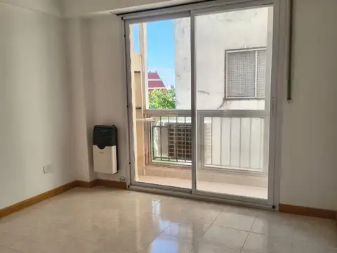 Departamento en Alquiler al Este