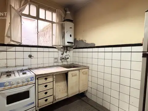 Leopoldo Marechal al 900 -PH de 4 ambientes con terraza - en venta