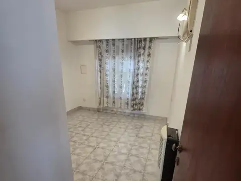 Casa en Alquiler con 1 cochera