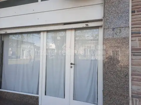 VENTA LOCAL EN CHASCOMUS, CONSULTORIO, OFICINA, LOCAL