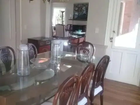 Casa en Alquiler Temporal de 6 dormitorios