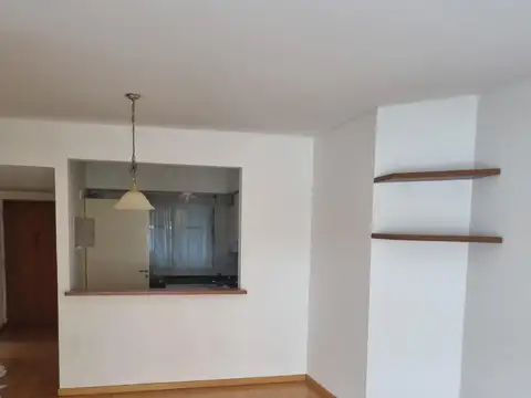 Departamento en Alquiler con 1 cocheras