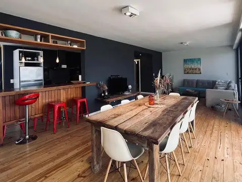 Casa 4 ambientes con 3 baños