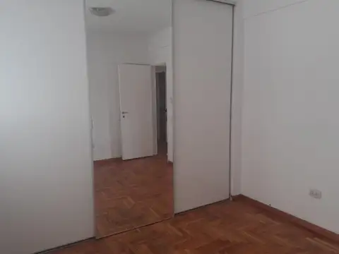 Departamento en Alquiler 32 años