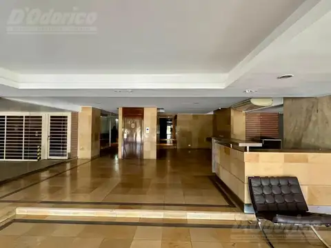 Av. Del Libertador al 3500 - 10º Piso "C"