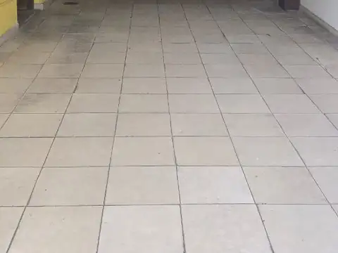 Galpon en Alquiler en Zona Centro, USD 2.500