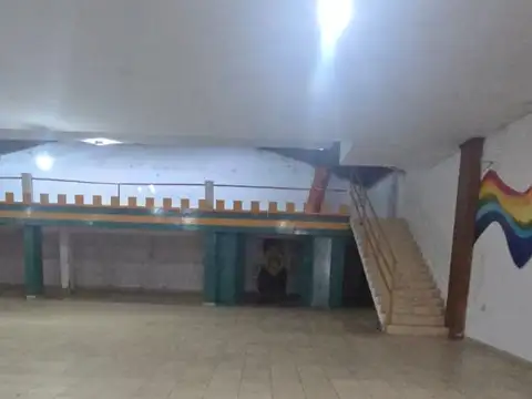 Galpon en Alquiler en Zona Centro, USD 2.500