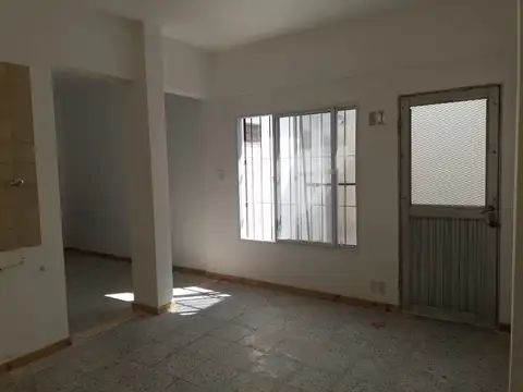 Departamento en Venta en Bernal, USD 45.000