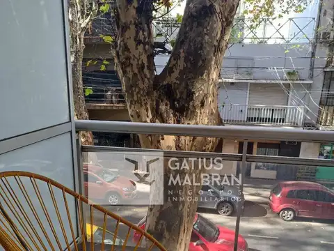 Av. Medrano 1000