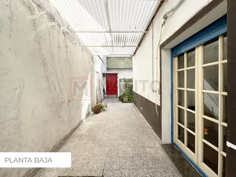 PH 4 AMBIENTES MULTIFAMILIAR CON PATIO Y TERRAZA EN PARQUE AVELLANEDA