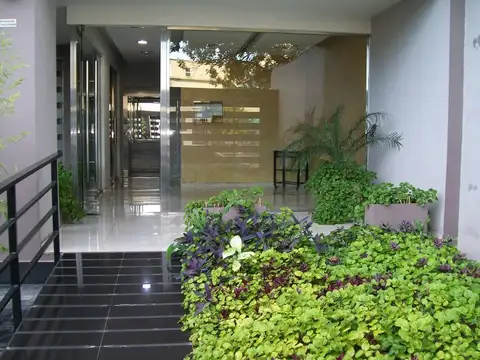 Miranda 5200, Piso 10