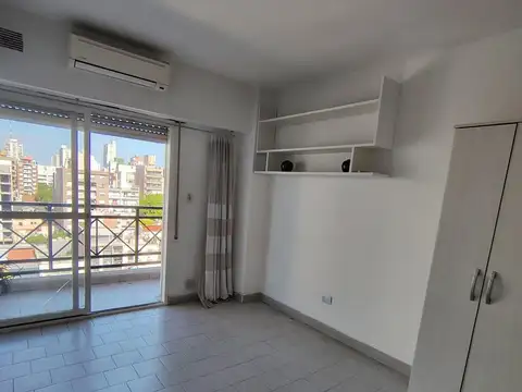 España 300, Piso 09