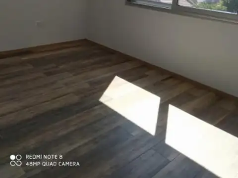 Departamento en Venta con 1 cochera