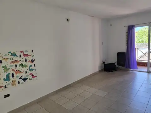 Departamento en Alquiler en Terminal de Ómnibus, $ 350.000