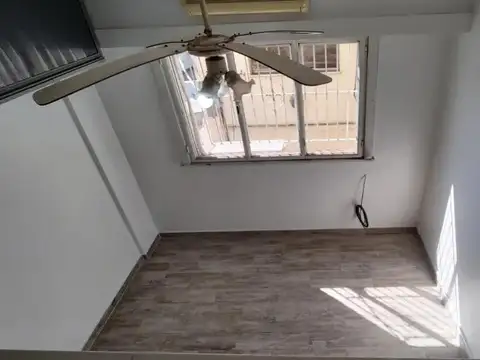 Departamento en venta - 1 Dormitorio 1 Baño - Parque Patricios