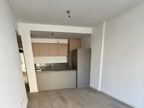Ramón Falcón Al 6600