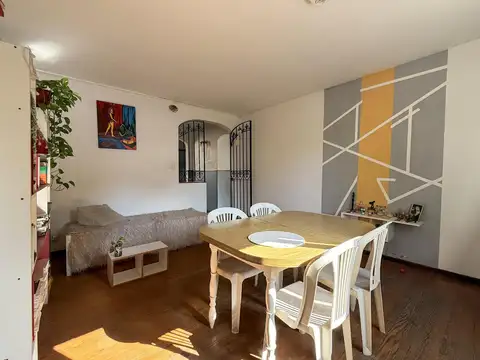 Depto Tipo Casa en Venta de 4 ambientes