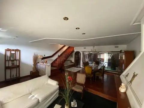 Casa en Venta en Castelar Norte, USD 380.000