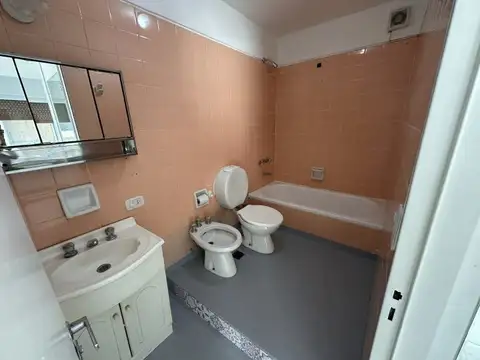 ALQUILER | 2 AMBIENTES | FACULTAD MEDICINA