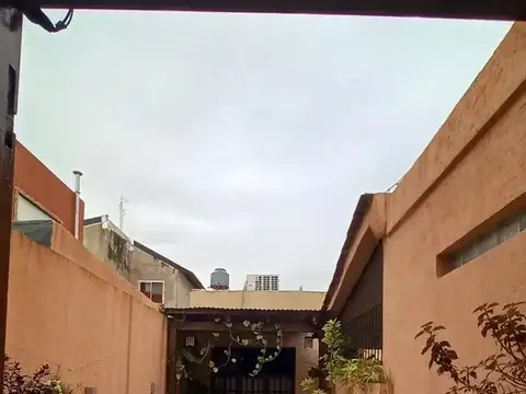 Depto Tipo Casa en Venta de 5 ambientes