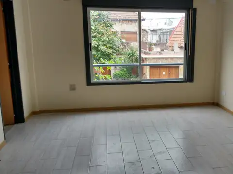 Departamento en Alquiler en Villa Devoto, $ 2.000.000
