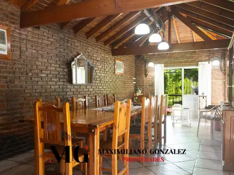 Casa en Alquiler en El Trébol, USD 1.600