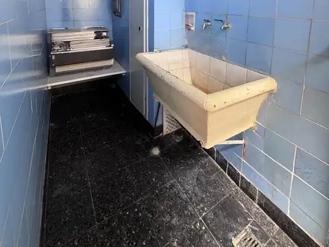 Departamento en Venta en Versalles, USD 78.000