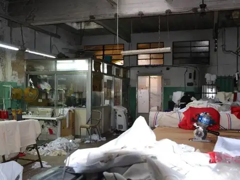 PH 5 AMBIENTES CON ENTRADA INDEPENDIENTE Y GALPON  (SE PUEDE HACER GRAN QUINCHO, PATIO , JARDIN ETC)