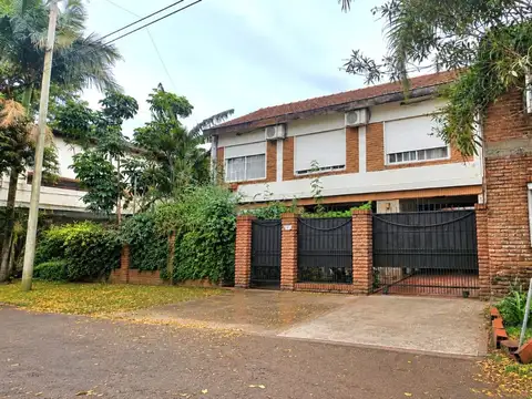VENTA CASA 4 AMB + ESCRIT PILETA UDAONDO ITUZAINGO