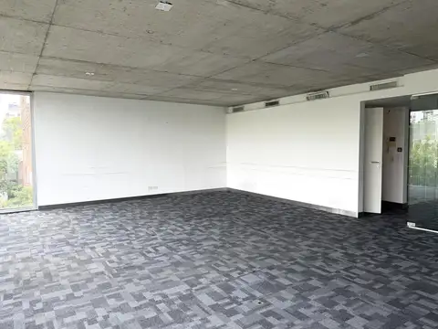 Oficina 3 ambientes con 2 baños