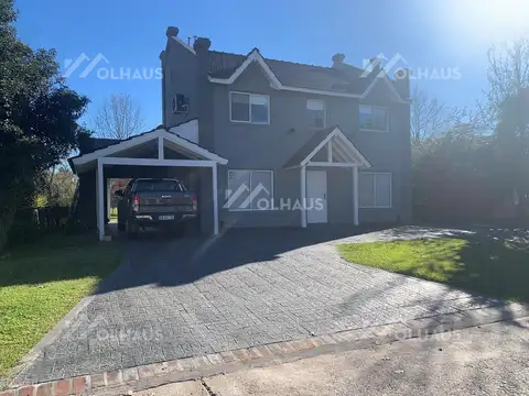 Casa 6 ambientes con 3 baños