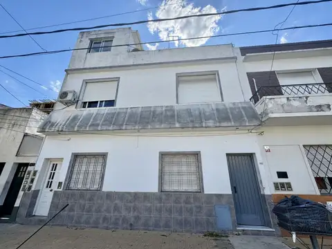 Constitución 2800, Piso PB