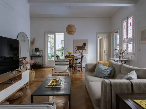 Pasaje Rivarola y Juan Domingo Perón