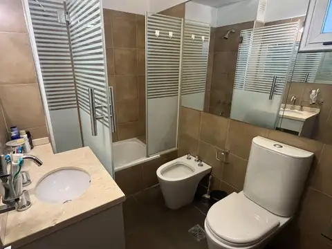 Departamento en Alquiler en Castelar Norte, $ 900.000