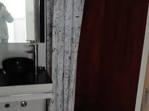 Depto Tipo Casa en Alquiler 40 años